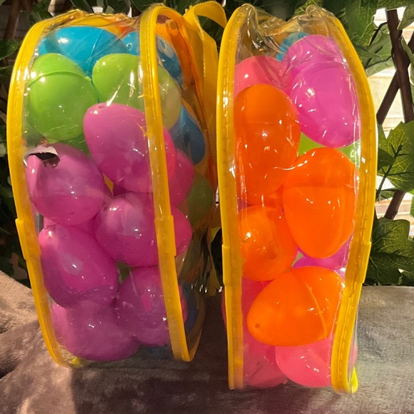 2 New Zippered Chick Easter Egg Value Bags  - 2 Bags & 80 Plastic Eggs - Picture 5 of 13